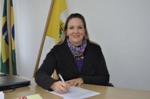PT lana Mariluci Deschamps Rosa 