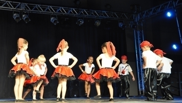 Festival de Dana de Gaspar movimenta alunos