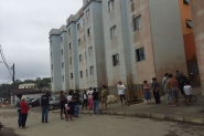 Durante confuso em condomnio, homem  atingido por tiro da PM