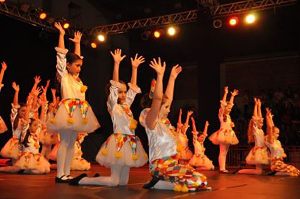 Festival Escolar de Dana inicia nesta tera-feira em Gaspar
