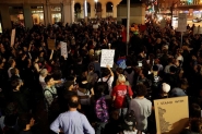 Trump diz que protestos contra a sua vitria so incitados pela mdia