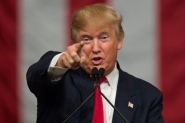 Trump ataca 'New York Times' e principais emissoras de TV dos EUA