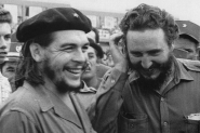 Cinzas de Fidel Castro se unem s de Che Guevara em peregrinao por Cuba