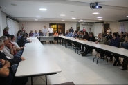 Cpula do PMDB de SC ouve demandas dos empresrios de Gaspar