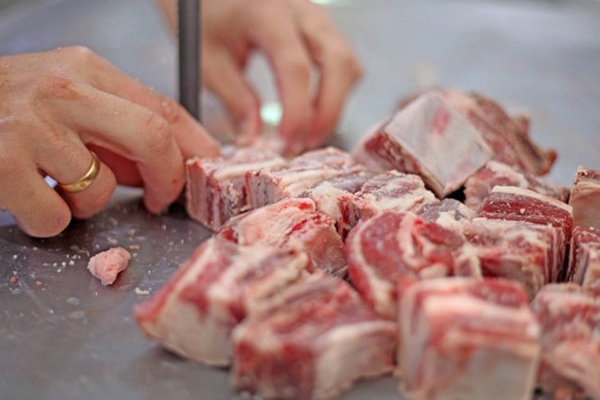 China intensifica inspees de carne brasileira aps a proibio dos EUA