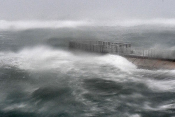 Irma perde fora e vira tempestade tropical