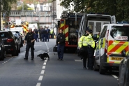 Polcia de Londres prende stimo suspeito de ataque ao metr
