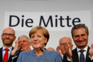 Angela Merkel busca aliados aps vitria apertada