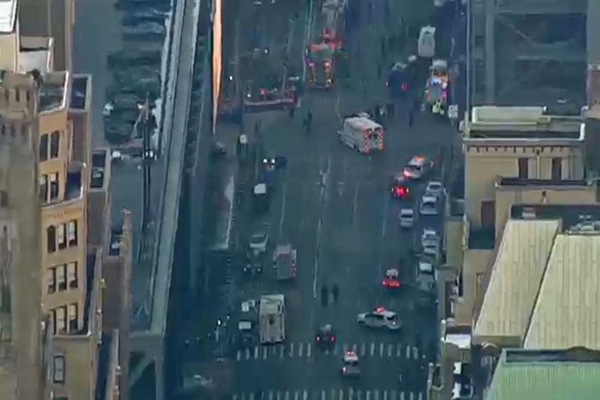 Polcia responde a relatos de exploso em Nova York