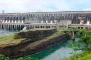 Brasil anula acordo com Paraguai sobre compra de energia em Itaipu