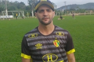 Gasparense assume comando tcnico do atual time campeo brasileiro: Brusque
