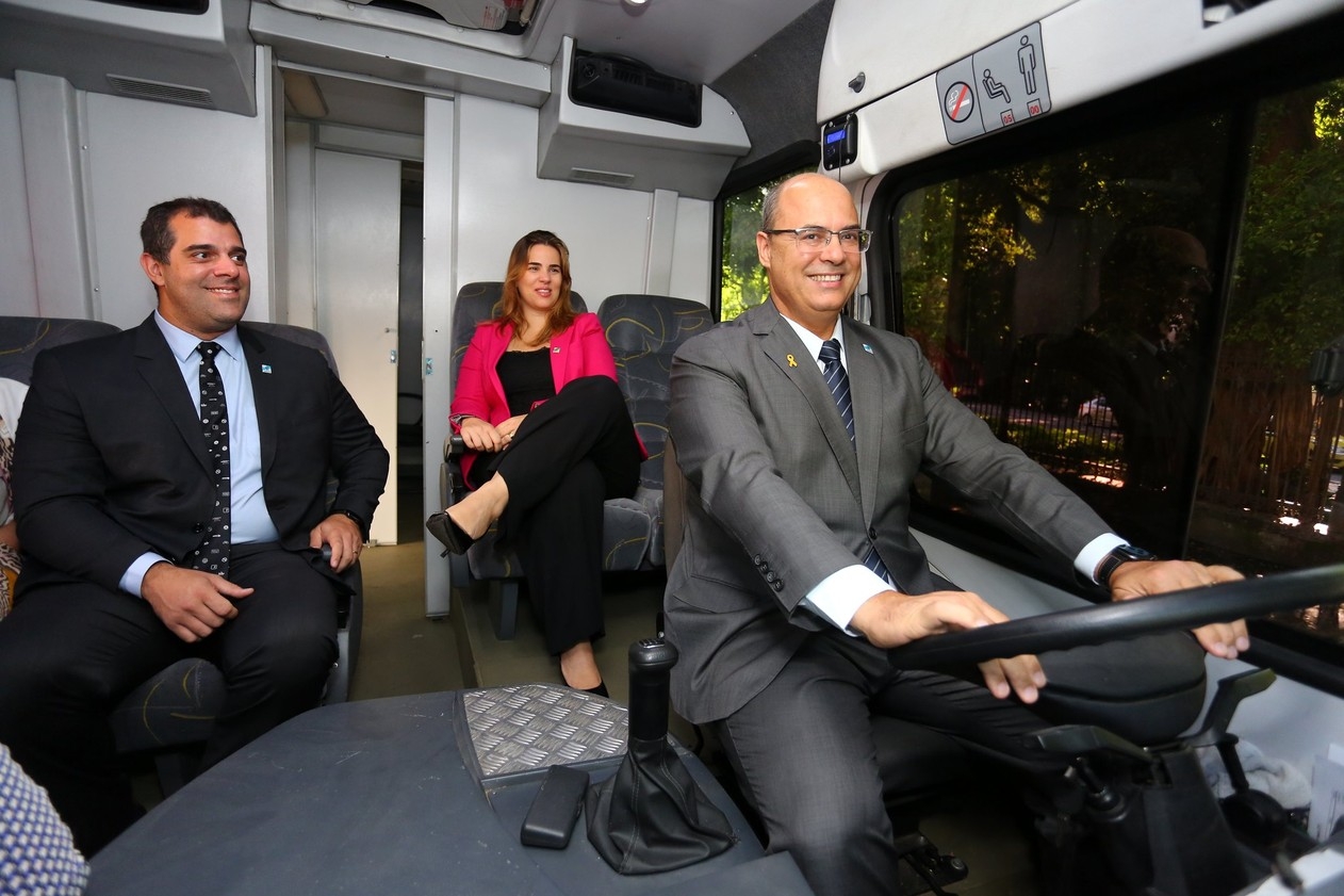 Witzel quer ressarcir empresas de transportes durante pandemia