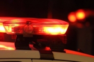 Ladro encapuzado e armado com espeto ameaa mulher