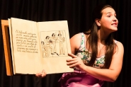 Atriz gasparense inspira com repertrio diversificado