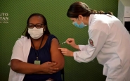 Anvisa autoriza uso emergencial das vacinas CoronaVac e AstraZeneca no Brasil