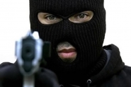 Bandidos assaltam agncia da Viacredi em Blumenau
