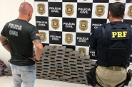 Polcia Civil apreende 160kg de cocana e armamento de uso restrito em SC