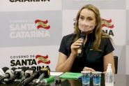 Governadora Daniela Reinehr anuncia novos secretrios e fala sobre combate  pandemia