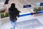Bandidos assaltam cooperativa de crdito em Itaja e roubam malote de dinheiro