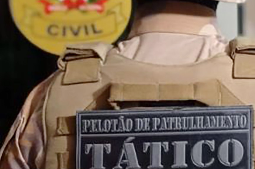 Homens so presos por ameaa e disparo de arma de fogo no Belchior, em Gaspar