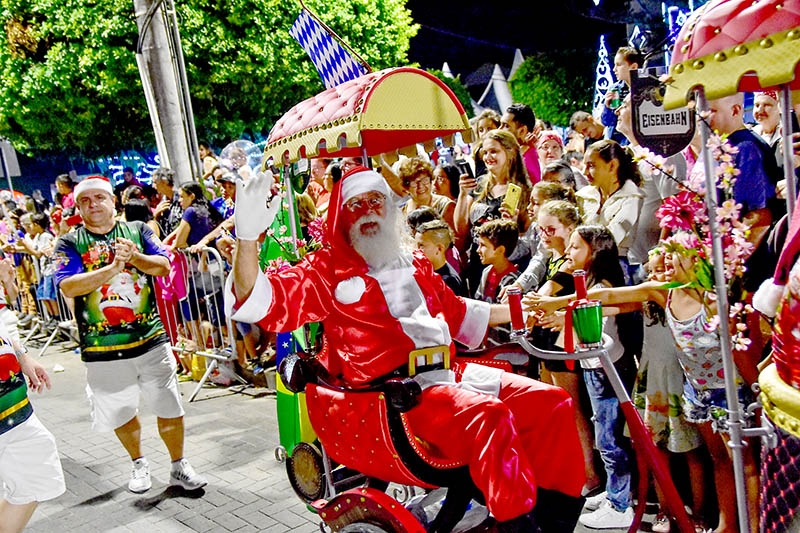 Programao especial marca o Natal de Gaspar em 2021