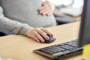 Sancionada lei que prev retorno de mulheres grvidas ao trabalho presencial
