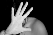 Homem foge aps ser impedido de matar a ex em Timb