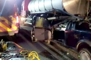 Trs pessoas do mesmo carro morrem aps acidente com caminho no Norte de SC