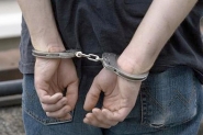 Tio  preso por estuprar sobrinhas e vender pornografia infantil em Pomerode