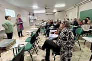 Procuradora da Mulher ministra palestra em encontro com agricultoras em Gaspar