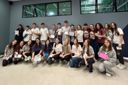 Familiares enviam cartas e emocionam alunos do terceiro do Colgio Uni