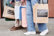 Dicas do Procon de Gaspar ajudam a aproveitar as promoes da Black Friday com segurana