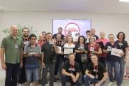Crculo homenageia colaboradores com mais de 30 anos de empresa