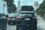 Em 20 dias, PRF flagra mais de 600 carros transitando pelo acostamento em rodovias federais de SC
