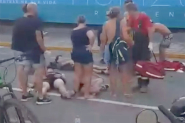 Cinco pessoas ficam feridas aps acidente entre scooters eltricas em Barra Velha