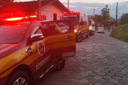 Jovem fica inconsciente aps levar choque em fio desencapado dentro de casa em Gaspar