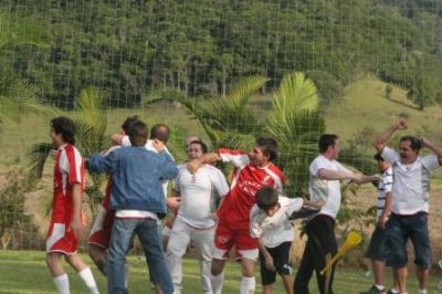 fotopg22estampariabimovemmotivadapelaconquistadopatotascolorMD.jpg