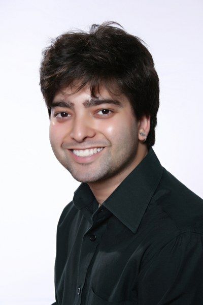 felipecolor400x600MD.jpg
