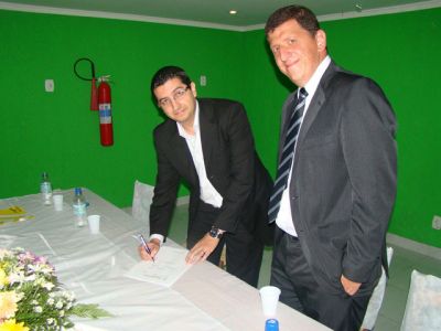 fotopg11abre2MD.jpg