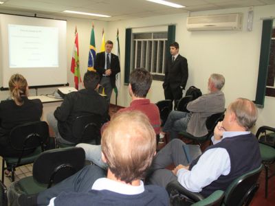 fotopg9abrecolorMD.jpg