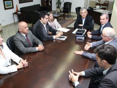 fotopg5abrecolorMD.jpg