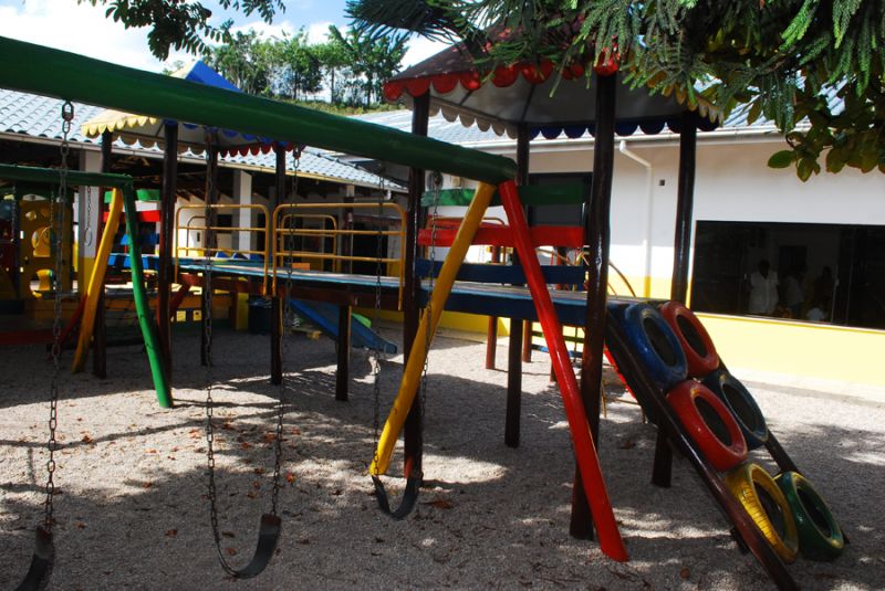 fotopg8abrecolorcpiaGG.jpg