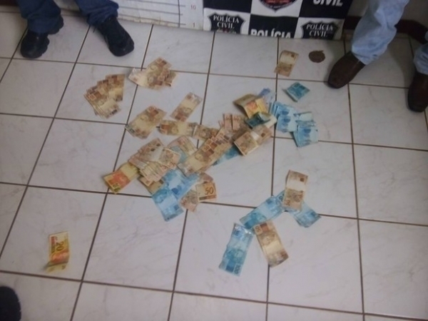 Jovem  preso com R$ 19 mil na cueca em Campos Novos