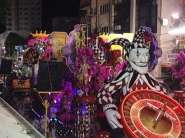 Carnaval de Joaaba reduz gastos e corta 2/3 dos jurados em 2016 