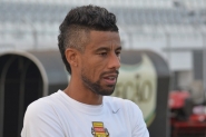 Metrô acerta com Léo Moura, ex-Flamengo