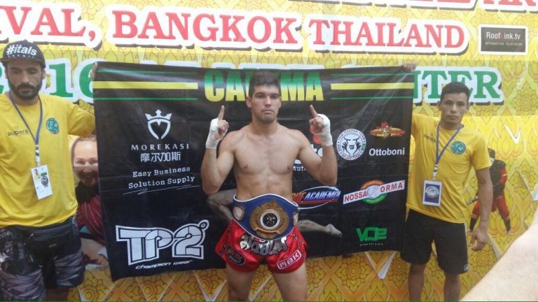 Gasparense vence mundial de Muay Thai na Tail�ndia 