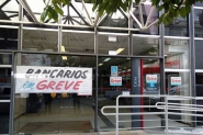 Greve dos bancrios em SC chega ao 15 dia sem avanos nas negociaes