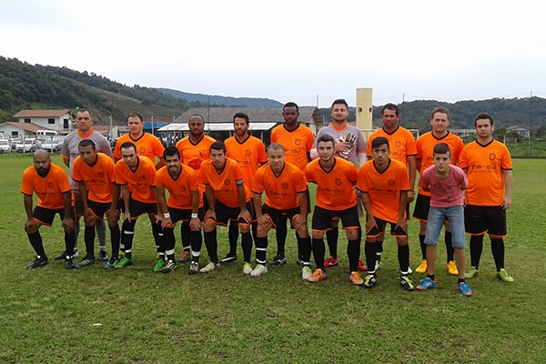 RB e Vila Nova disputam a final do Campeonato de Futebol Amador