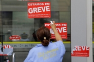Aps um ms de greve, bancrios de SC voltam ao trabalho nesta sexta (7)