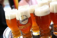 No 1 fim de semana de Oktober, 157 mil litros de chope so consumidos